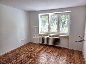 PREDAJ JEDINEČNÉHO DVOJIZBOVÉHO BYTU – NOVÁ DUBNICA - 4