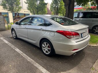 Hyundaj i40 1.7 CRDI 100kw 153tis.km sedan - 4