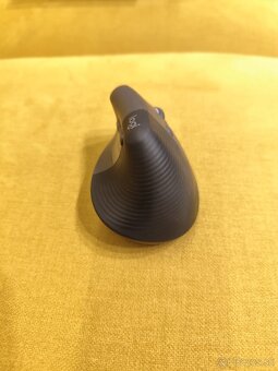 Predám Logitech Lift Vertical Ergonomic Mouse - 4