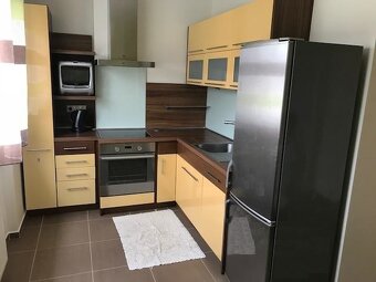 Dám do prenájmu 3i byt po rekonštrukcii,balkón, Zvolen - 4