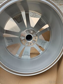 Nová alu kola Triton 18" Škoda Kodiaq 235/55 R18 - 4