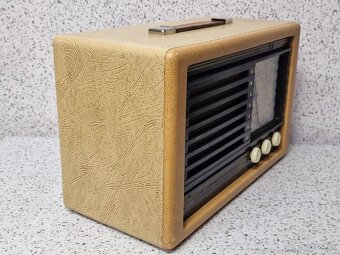 ☆ starožitné elektronkove radio Tesla 3101B / TOP STAV - 4