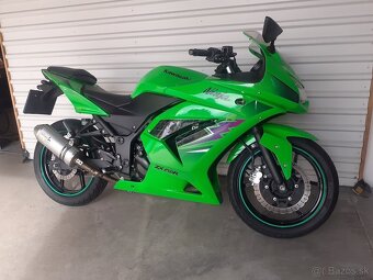 Kawasaki Ninja 250R 2010 - Nová STK na 4 roky - 4