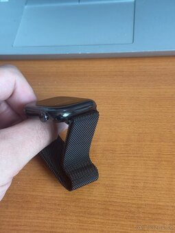 Apple Watch 10 46mm Titanium Sapphire LTE - neaktivovane - 4