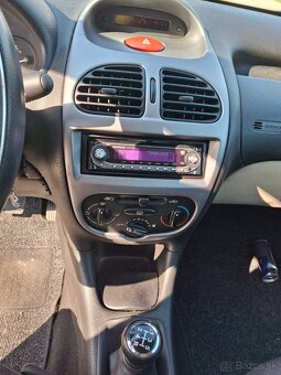 Peugeot 206 - 4