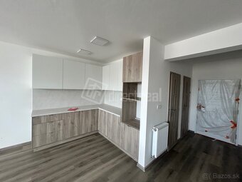 Predaj - 2-izb. - Moderný priestranný 2izbbyt… - 4