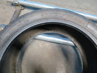 Yokohama ADVAN A050 225/40R18 88W - 4