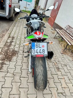 Aprilia tuono V4 1100 factory - 4