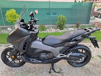 Honda NC 750 D Integra - 4