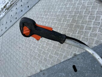 Predám krovinorez Stihl fs 80 - 4