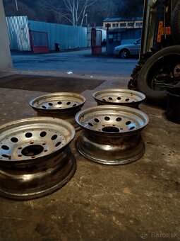 Disky Nissan D22 - 4