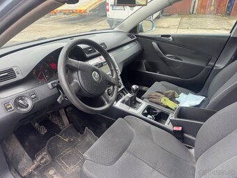 VW PASSAT B6 2007 na náhradné diely ND - 4
