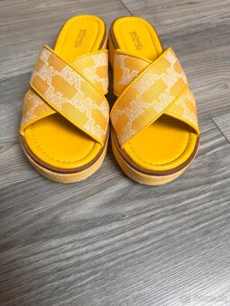 Michael kors šľapky (36) - 4