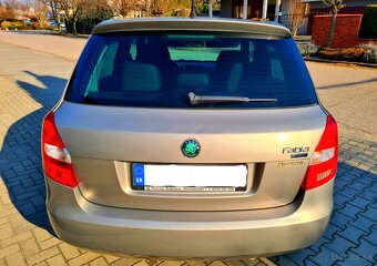 Škoda Fabia Hatchback 1,4 16V 63KW SPORT LINE - 4