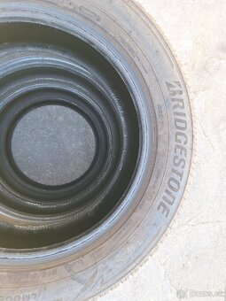 215/65 R17 - 4