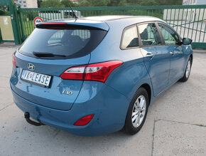 Odstúpim leasing na Hyundai i30 2013 CRDi, 1.majiteľ-AUTOMAT - 4