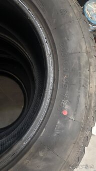 265/60 R18 - 4