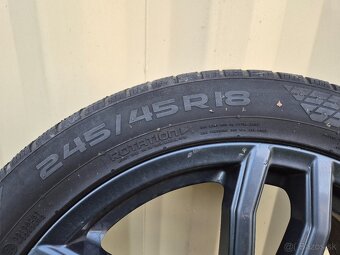 245/45R18 Nokian WR Snowproof na diskoch - 4