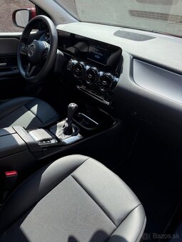 Mercedes Benz B 180 - 4