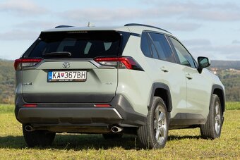 TOYOTA RAV4 - 4
