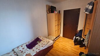 Ponúkam Vám na predaj 3 izbový byt v centre mesta Levice. - 4