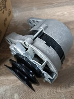 Alternátor Škoda 706 MTS - 4