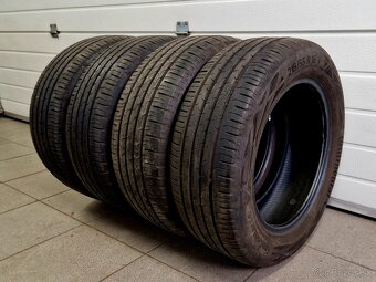 215/55R16 Continental EcoContact 6 - 4