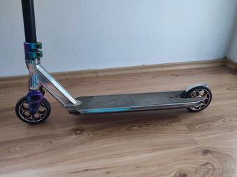 Freestylová kolobežka Oxelo. - 4