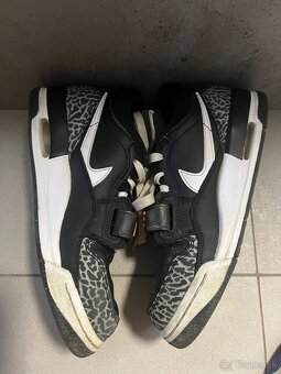 Detské Air Jordan tenisky 38 - 4