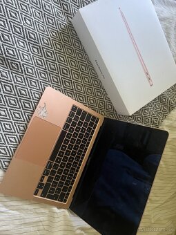 Apple MacBook Air M1 8GB 256GB 13-palcový Rose Gold - 4