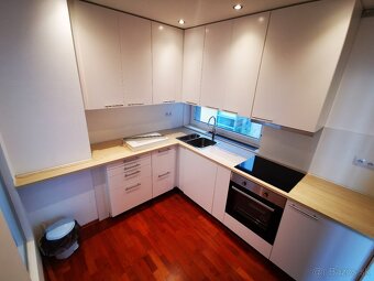 NA PREDAJ 3 IZBOVÝ BYT BRATISLAVA PASIENKY BAJKALSKÁ - 4