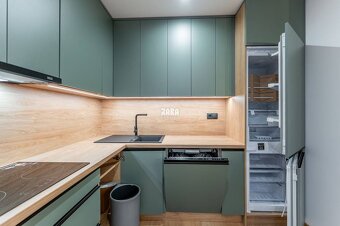 MAUREROVA - KRÁSNY 3 izb. byt 72 m2, loggia. KOMPL: REK. - 4