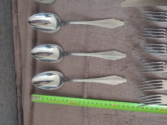 Priborova sada 45€ - 4