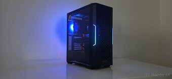 Ryzen 7 1700X, 16GB Ram, M.2 256GB + SSD 1TB, RX5700XT 8GB - 4