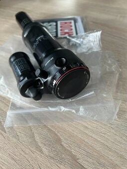 Vzduchový tlmič Rock Shox Super Deluxe - 4