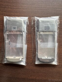 Nokia 8800 Carbon Arte středový kryt - 4