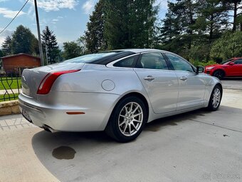 Jaguar XJ 3.0 - 4