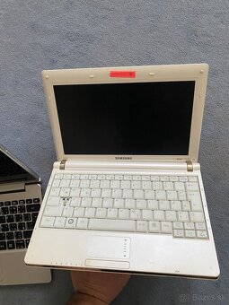 Staré notebooky a tablet – Samsung, Acer – na diely / opravu - 4