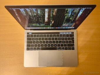 MacBook Pro 2018 | Core i5 • 8GB • SSD - 4