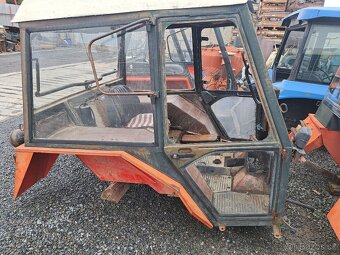 Kabina zetor 7711. 7745. - 4