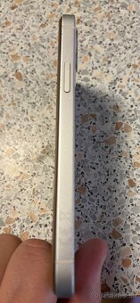 Apple Iphone 12 - 4