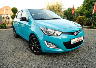 HYUNDAI i20 1.25 benzin - 83tis Km-2014-LED-KLIMA-VYHREV SED - 4