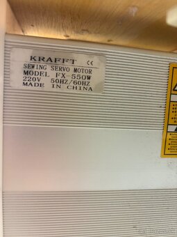 Predám overlock Siruba 757 - 4