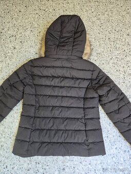 Oblý dámska bunda veľkosť L - 4