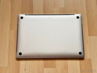 MacBook Pro 16" i9-2.3GHz8j/16GB/1TB,NOVÁ BATÉRIA ,TOP STAV - 4