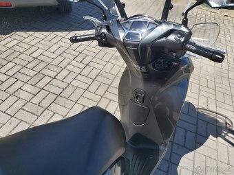 Honda SH 125 SH125AD - 4