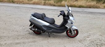 Piaggio x 9 250 cm3 rok 2005 - 4