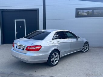 Mercedes E220 CDi 125kw Automat Elegance - 4