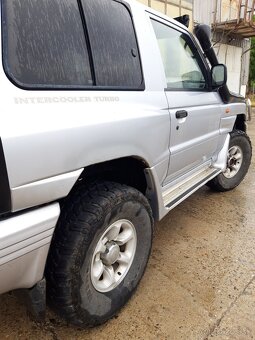 Predám Mitsubishi Pajero Classic 2,5 TD - 4