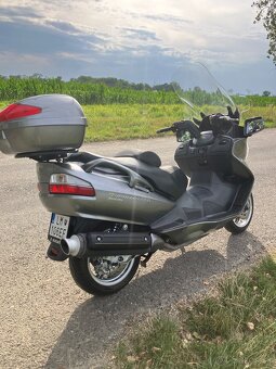 Predám Suzuki Burgman 650 Executive 2008 - 4